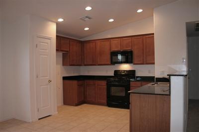 12822 E Red Iron Trl, Vail, AZ 85641 photo 2