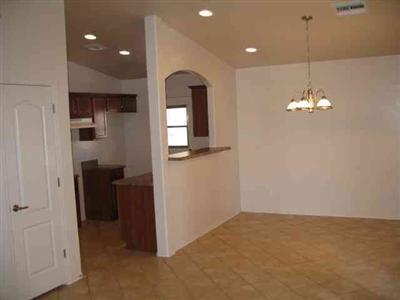 2580 E Pinal Vis, Tucson, AZ 85713 photo 2