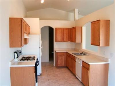9517 E Rashad Way, Tucson, AZ 85748 photo 3