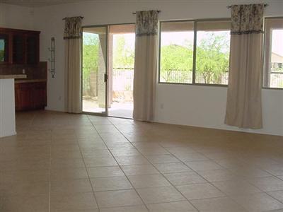 528 S Blue River Loop, Vail, AZ 85641 photo 5
