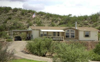 951 E Sonora Verde Dr, Benson, AZ 85602 photo 1