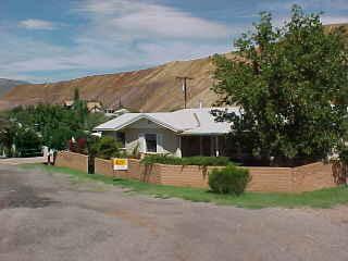 704 Yuma Trl, Bisbee, AZ 85603 photo 1