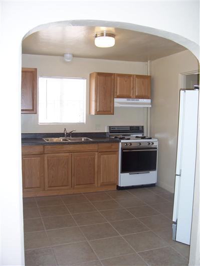 964 Edison St, Tucson, AZ 85719 photo 4