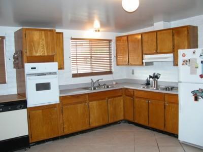 8313 E 7th St, Tucson, AZ 85710 photo 2