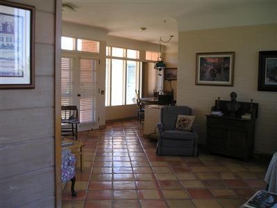 544 E Limberlost Dr, Tucson, AZ 85705 photo 2