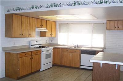 8058 E 8th St, Tucson, AZ 85710 photo 3