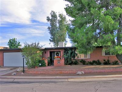 9110 E 26th St, Tucson, AZ 85710 photo 2