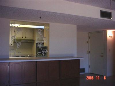 8652 E 24th St, Tucson, AZ 85710 photo 2