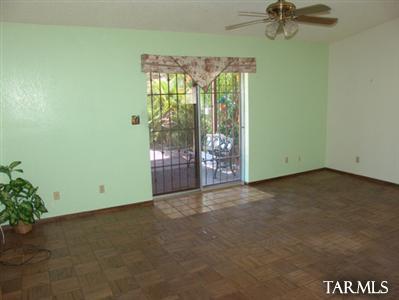7401 E Snyder Rd, Tucson, AZ 85750 photo 2