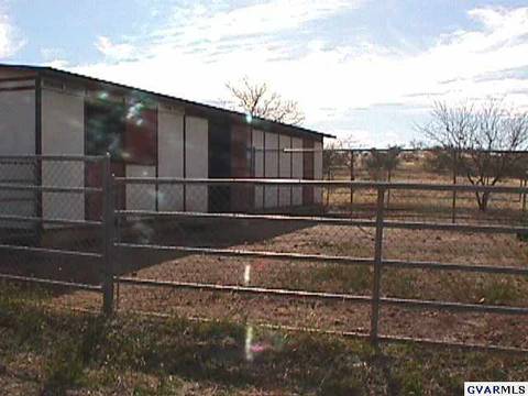 33120 S Moyza Rnch, Amado, AZ 85645 photo 9