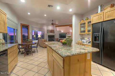 940 E Mount Wrightston Loop, Green Valley, AZ 85614 photo 9