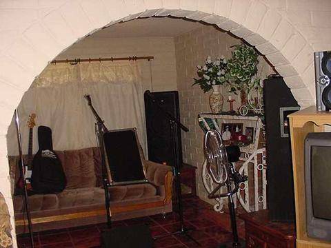 827 E Challenger Rd, Nogales, AZ 85621 photo 5
