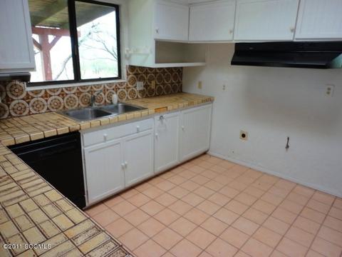 12910 W Arivaca Rd, Arivaca, AZ 85601 photo 4