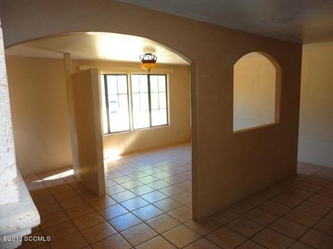 177 E Grant St, Nogales, AZ 85621 photo 2