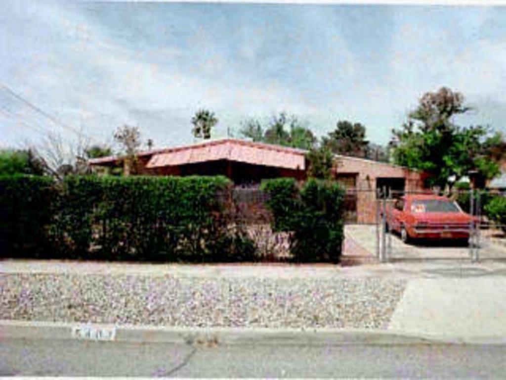 5403 E Bellevue St, Tucson, AZ 85712 photo 1