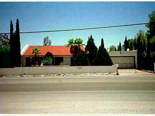 7868 E Cloud Rd, Tucson, AZ 85750 photo 1