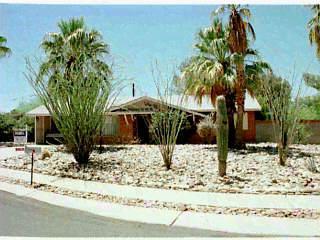 8621 E 25th Pl, Tucson, AZ 85710 photo 1