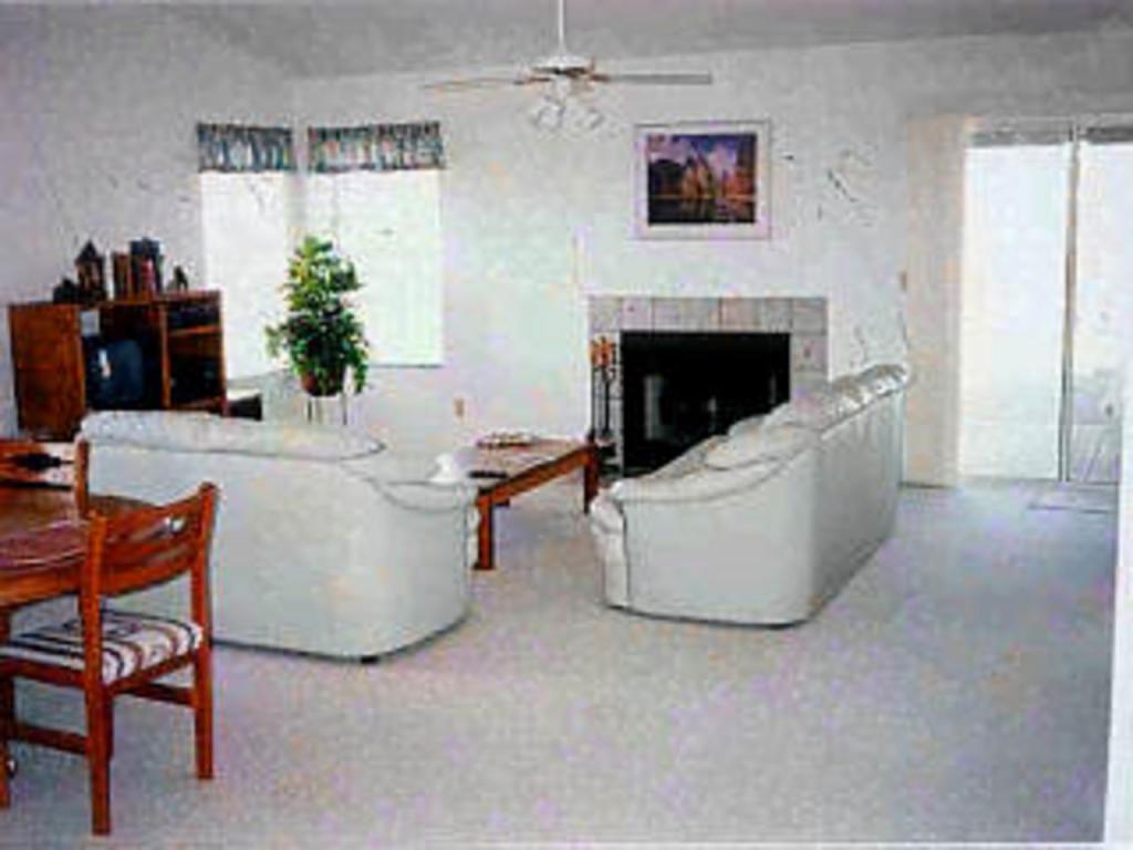 840 N Solar Dr, Vail, AZ 85641 photo 2