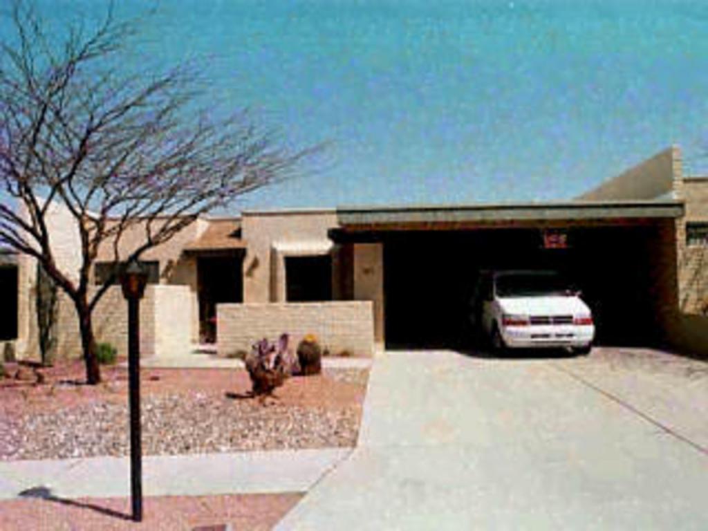 7851 E 4th St, Tucson, AZ 85710 photo 1