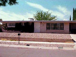 7480 E 32nd St, Tucson, AZ 85710 photo 1