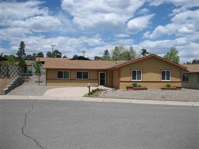 4840 E Warrior Dr, Flagstaff, AZ 86004 photo 2