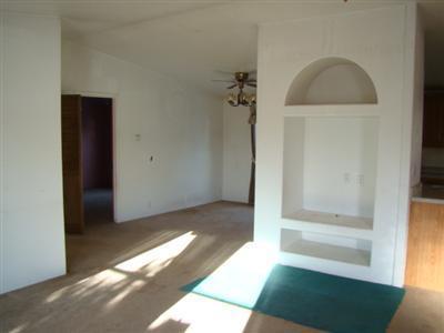 597 E Riverside Dr, Williams, AZ 86046 photo 2