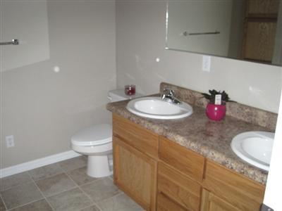 709 E Maple St, Winslow, AZ 86047 photo 9