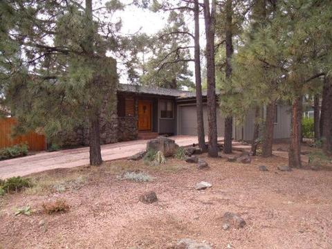 905 E David Dr, Flagstaff, AZ 86001 photo 1