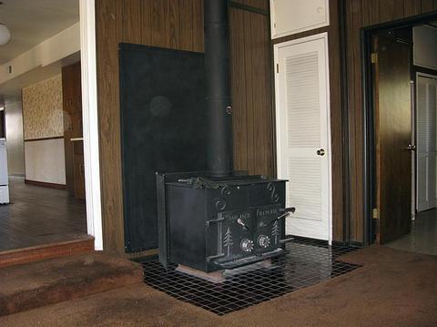 422 E David Dr, Flagstaff, AZ 86001 photo 3