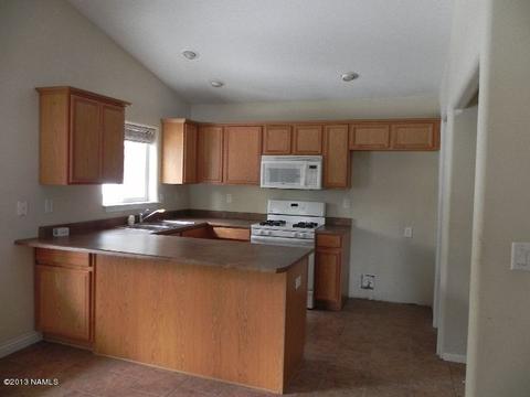 658 Comanche, Flagstaff, AZ 86001 photo 1