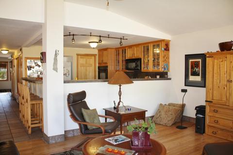 638 E David Dr, Flagstaff, AZ 86001 photo 9