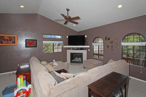 194 E Mohawk Dr, Flagstaff, AZ 86005 photo 4
