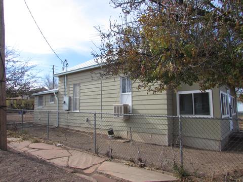 237 W Lewis Ave, Ash Fork, AZ 86320 photo 2