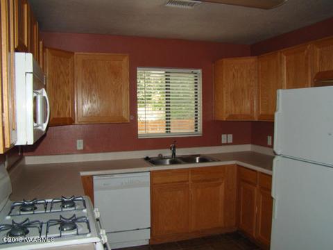 1901 E Maple Ave, Flagstaff, AZ 86004 photo 3