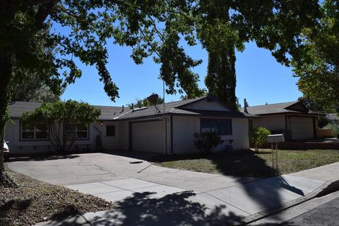 4945 E Broken Bow Dr, Flagstaff, AZ 86004 photo 2