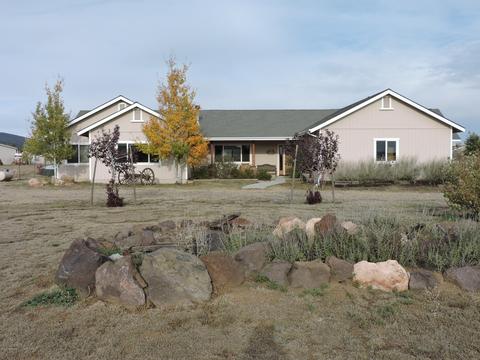 8025 E Jonathan Ln, Flagstaff, AZ 86004 photo 1