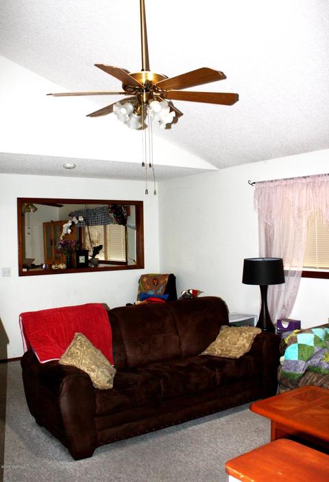 2421 Eva Loop, Flagstaff, AZ 86001 photo 3