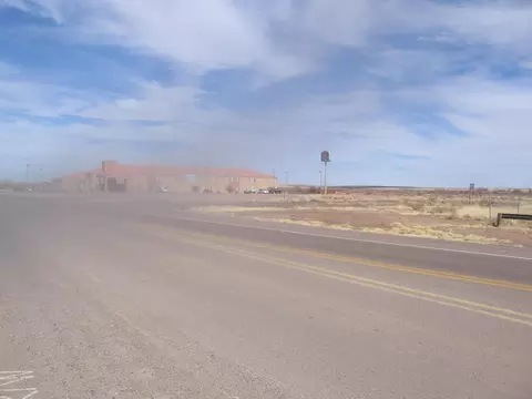 716 Transcon Ln, Winslow, AZ 86047