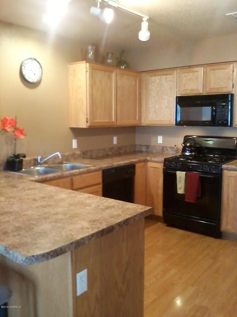 2433 S Eclipse Ln, Flagstaff, AZ 86001 photo 2
