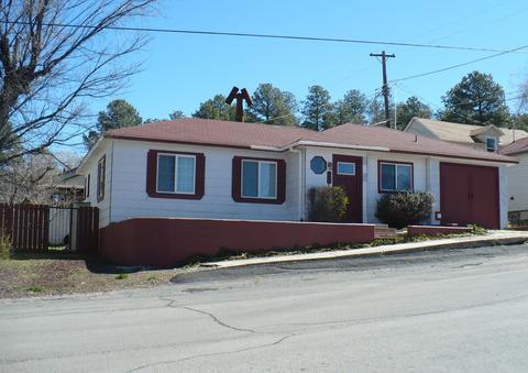 405 S First St, Williams, AZ 86046 photo 1