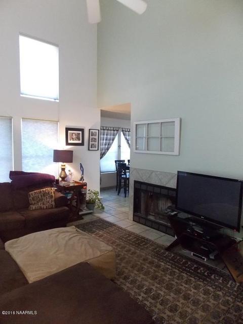 4445 E Spring Meadows Cir, Flagstaff, AZ 86004 photo 2
