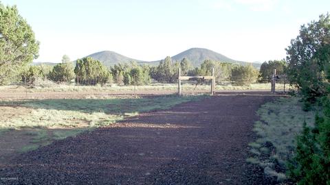 2041 E Utopia Trl, Williams, AZ 86046 photo 9
