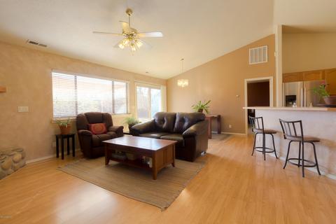 6897 Eagle Crest Dr, Flagstaff, AZ 86004 photo 4