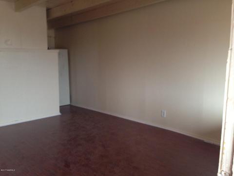 719 E 3rd St, Winslow, AZ 86047 photo 4