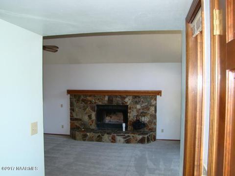 3757 E Bottlebrush Dr, Flagstaff, AZ 86004 photo 2