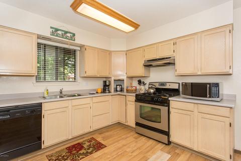 3022 N Peak View St, Flagstaff, AZ 86001 photo 6