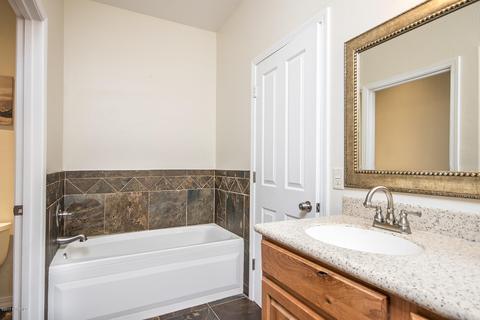19 E Quartz Rd, Flagstaff, AZ 86005 photo 16
