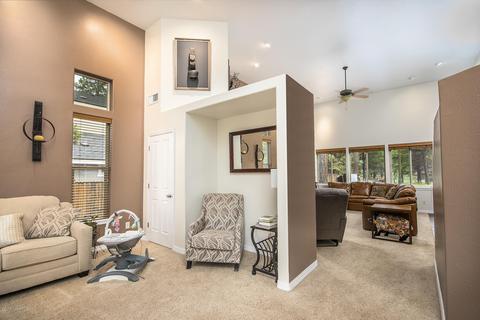 19 E Quartz Rd, Flagstaff, AZ 86005 photo 4