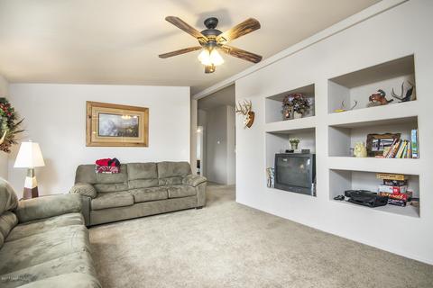 279 E Tall Tree St, Williams, AZ 86046 photo 5