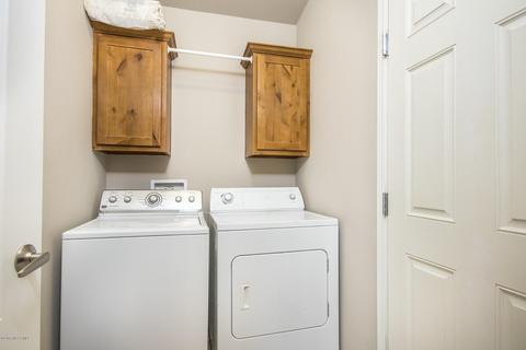 279 E Tall Tree St, Williams, AZ 86046 photo 16